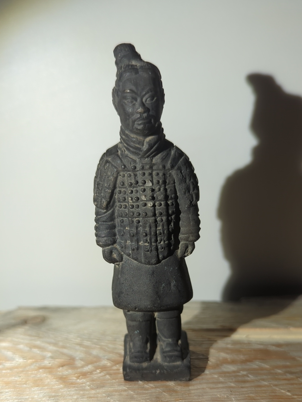 🏹 Black Terracotta Miniature Soldier